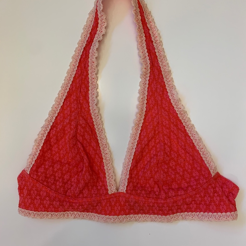 INTAMANTELY FREE PEOPLE LACE HALTAR BRA TOP